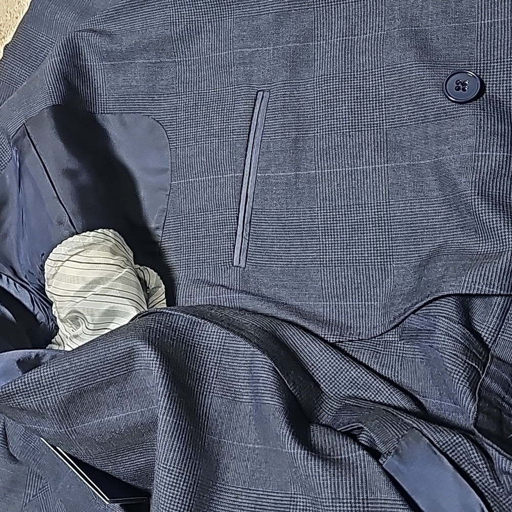 Ralph Lauren Purple Label Suit - Picture 15 of 16